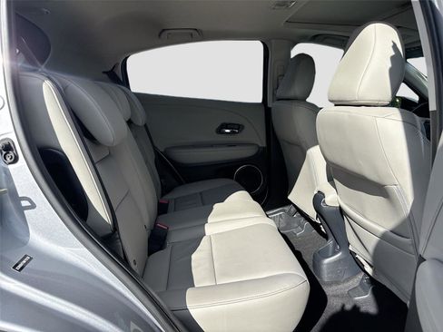 Certified 2017 Honda HR-V EX-L image 30