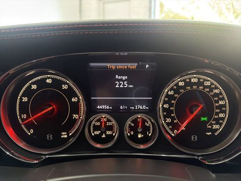 Used 2016 Bentley Continental GT image 24
