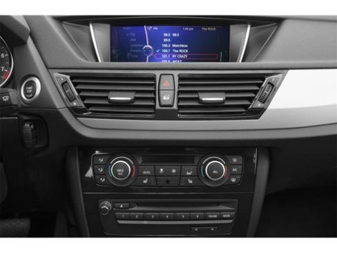 Used 2015 BMW X1 xDrive28i image 9