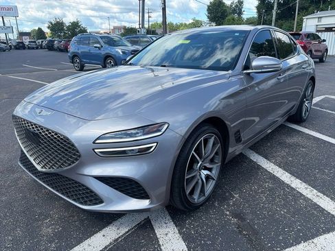 Used 2023 Genesis G70 2.0T AWD/4WD image 3