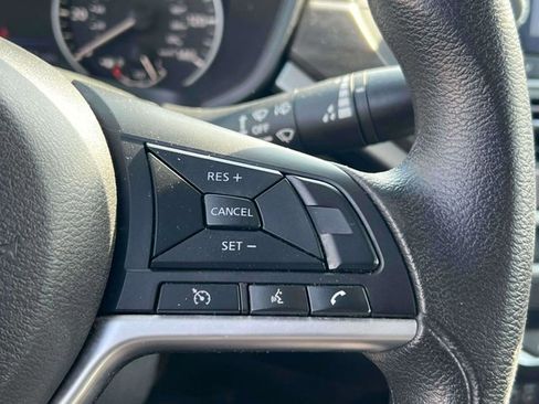 Used 2023 Nissan Altima 2.5 SV FWD image 22