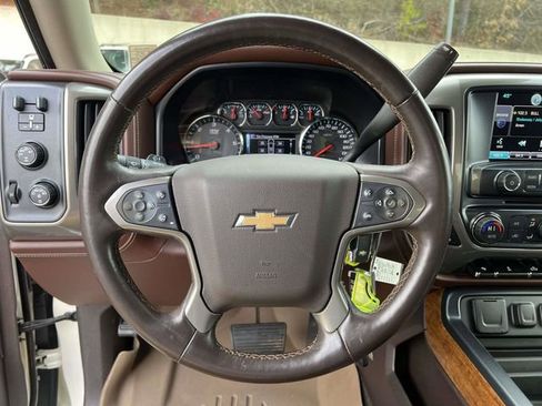 Used 2014 Chevrolet Silverado 1500 High Country w/ High Country Premium Package image 23
