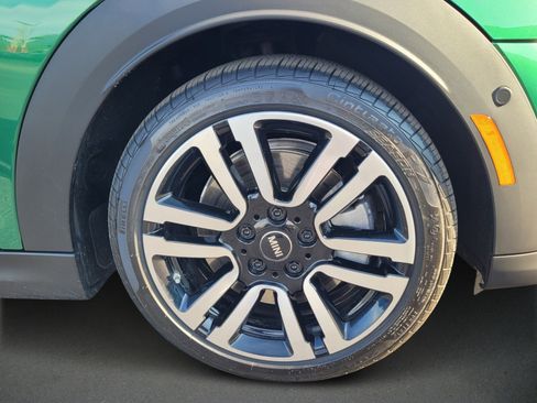 Used 2023 MINI Cooper S image 9