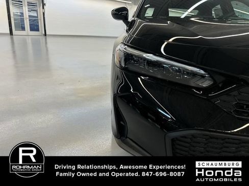 Used 2025 Honda Civic Sport image 27
