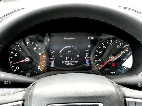 Used 2024 Jeep Compass Latitude AWD/4WD image 24