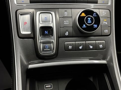 Used 2021 Hyundai Santa Fe Calligraphy image 30