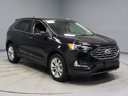 Certified 2024 Ford Edge Titanium AWD/4WD image 1