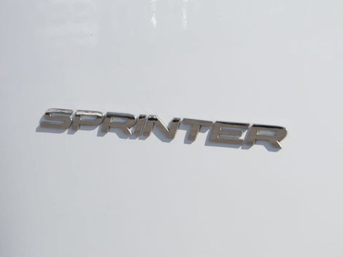 Used 2025 Mercedes-Benz Sprinter 2500 image 45