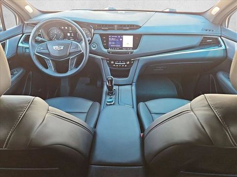 Certified 2025 Cadillac XT5 Premium Luxury w/ Technology Package AWD/4WD image 19