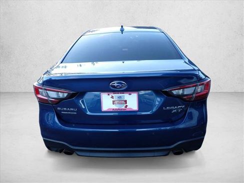 Certified 2022 Subaru Legacy Limited XT image 3