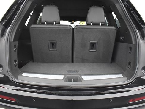 Used 2020 Cadillac XT6 Premium Luxury image 33