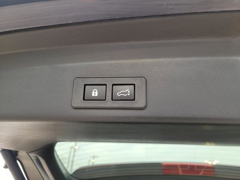 Used 2025 Subaru Ascent Premium image 20