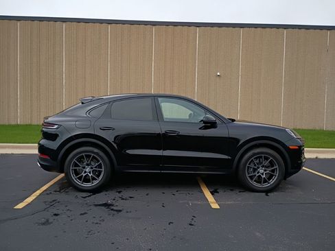 Certified 2026 Porsche Cayenne image 8