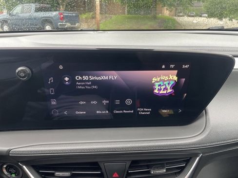 Used 2024 Buick Encore GX Sport Touring image 16