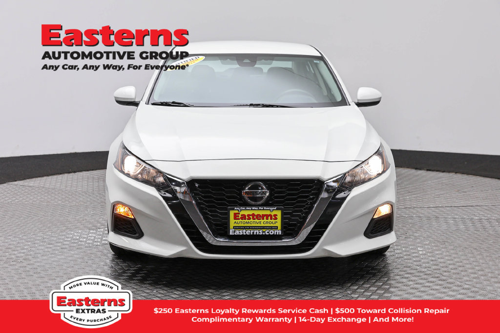 Used 2022 Nissan Altima 2.5 S FWD image 3