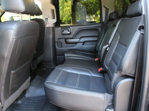 Used 2018 GMC Sierra 1500 Denali w/ Denali Ultimate Package image 11