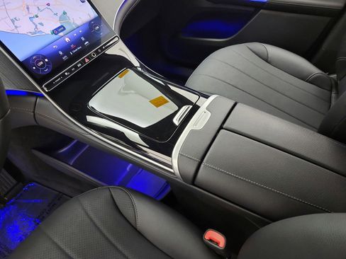Certified 2024 Mercedes-Benz EQE 350+ 4MATIC SUV image 11