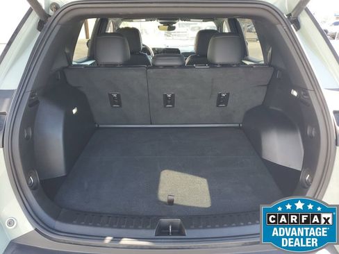 Used 2025 Chevrolet Equinox LT w/ Convenience Package II image 23