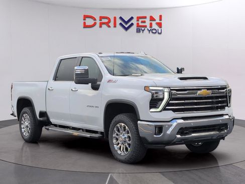 New 2026 Chevrolet Silverado 2500 LTZ w/ LTZ Plus Package image 7