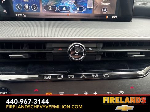 Used 2025 Nissan Murano SV image 22