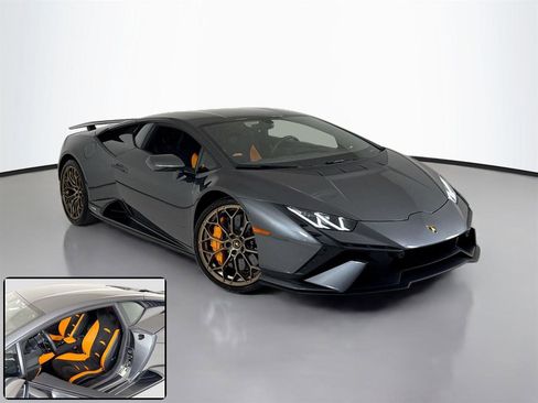Used 2023 Lamborghini Huracan Tecnica RWD image 2