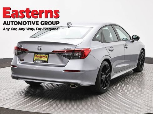 Used 2022 Honda Civic Sport image 5