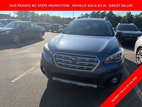Used 2017 Subaru Outback 2.5i Limited AWD/4WD image 3