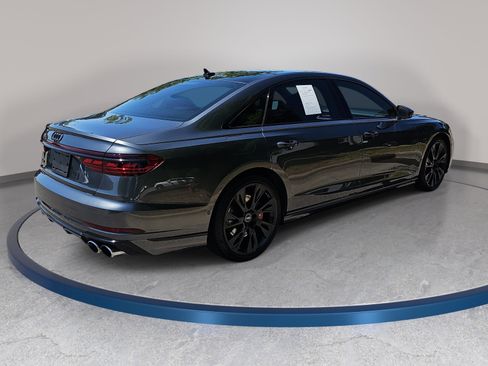 Used 2025 Audi S8 AWD/4WD image 5