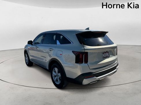 New 2026 Kia Sorento LX image 5