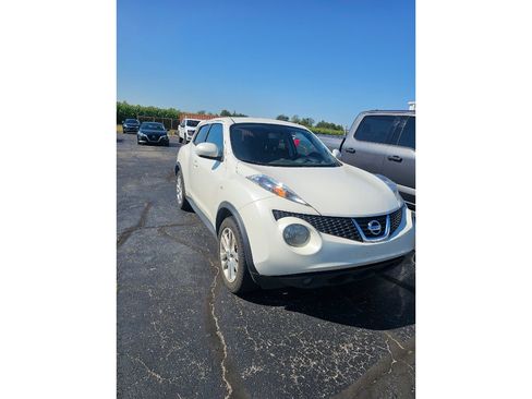 Used 2013 Nissan Juke SL AWD/4WD image 2