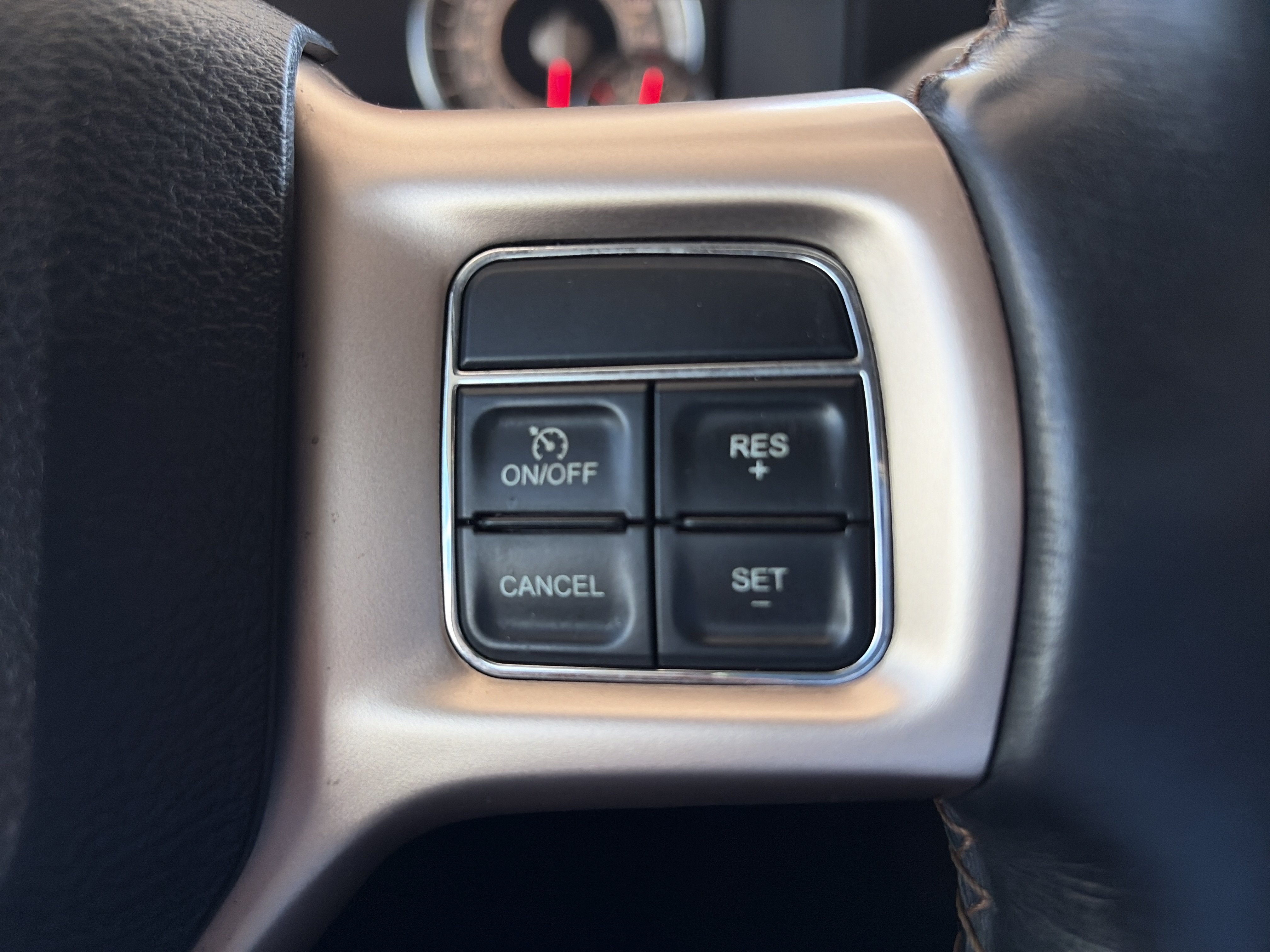 Used 2018 RAM 3500 Laramie Longhorn w/ Cold Weather Group AWD/4WD image 19