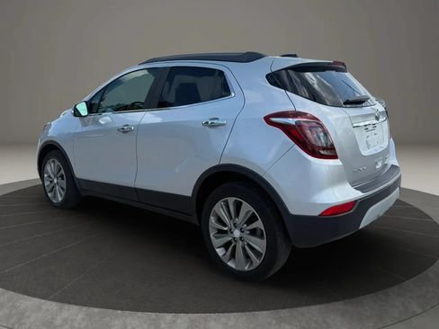 Used 2018 Buick Encore Preferred FWD image 4