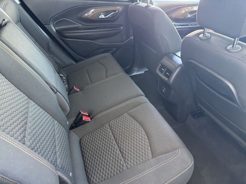 Used 2020 GMC Terrain SLE w/ Elevation Edition FWD image 19