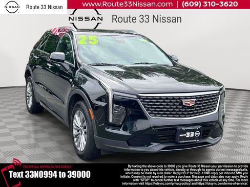 Used 2025 Cadillac XT4 Premium Luxury AWD/4WD image 1