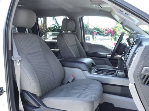 Used 2019 Ford F450 XLT w/ XLT Premium Package AWD/4WD image 39