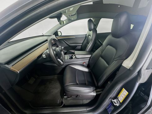 Used 2022 Tesla Model Y Long Range AWD/4WD image 13