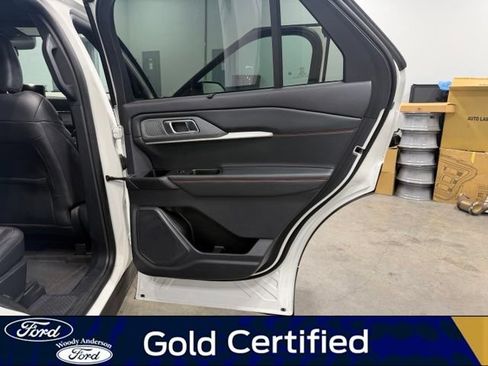 Certified 2025 Ford Explorer ST-Line w/ Premium Package AWD/4WD image 26