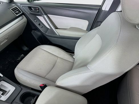 Used 2016 Subaru Forester 2.5i Premium AWD/4WD image 23