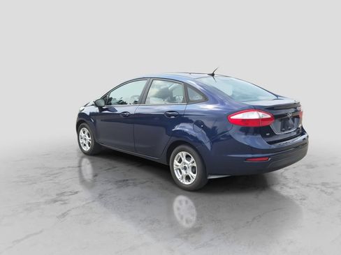 Used 2016 Ford Fiesta SE w/ Cold Weather Package FWD image 6