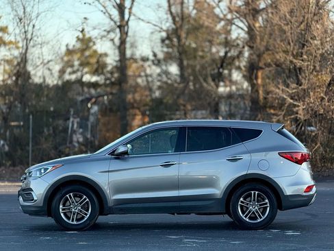 Used 2018 Hyundai Santa Fe Sport image 8