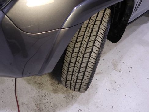 Used 2020 Toyota 4Runner SR5 Premium image 11