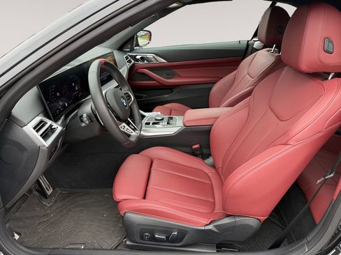 Certified 2025 BMW 440i xDrive Convertible w/ Premium Package image 2