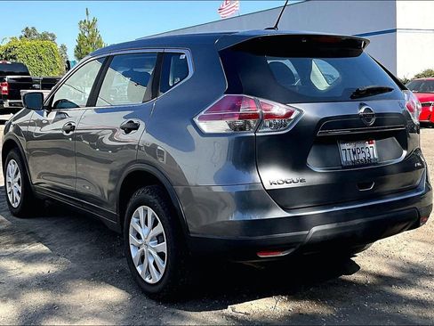 Used 2016 Nissan Rogue S AWD/4WD image 6