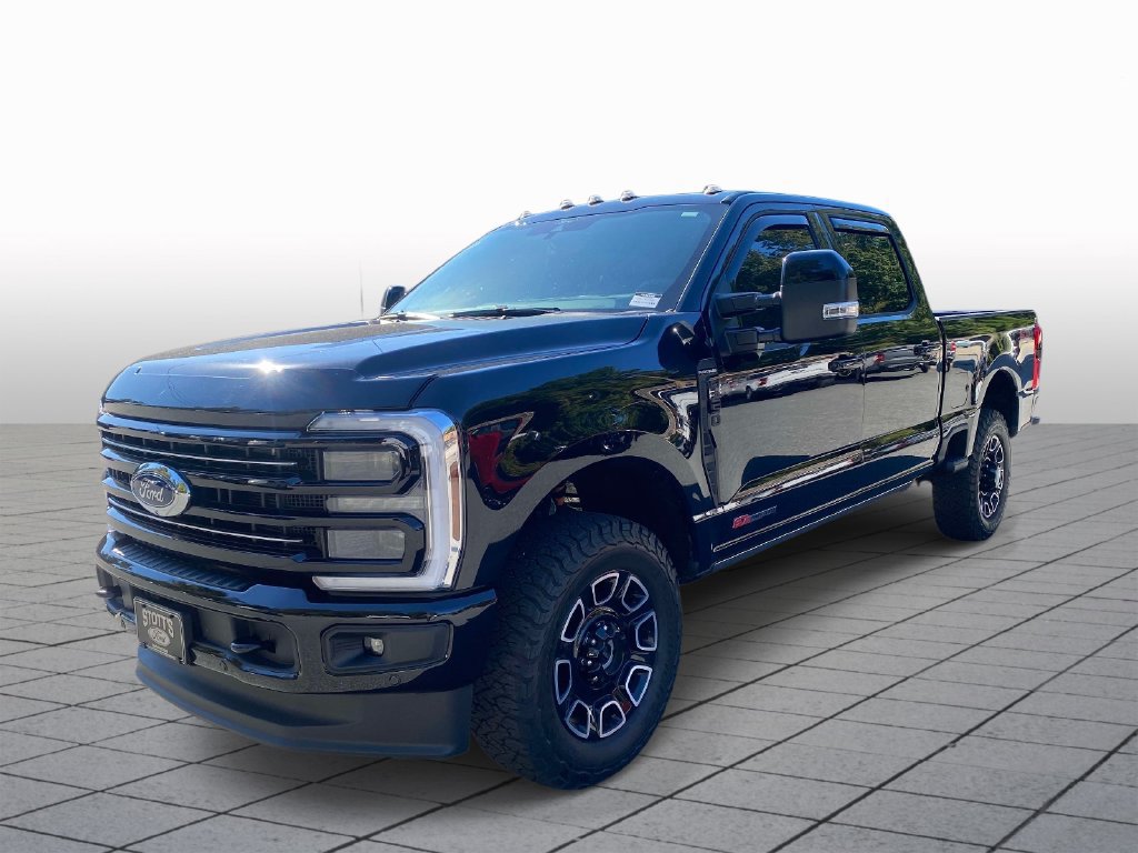 Used 2025 Ford F250 Platinum AWD/4WD image 3