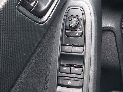 Certified 2025 Subaru Crosstrek 2.0i w/ Crosstrek Mirror Package image 22