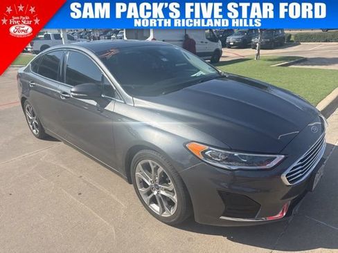 Used 2020 Ford Fusion SEL image 3