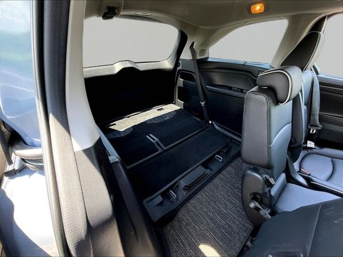 Used 2025 Honda Odyssey Elite image 26
