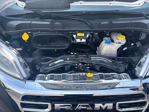 Used 2025 RAM ProMaster 2500 w/ U-Haul Equipment Group FWD image 28