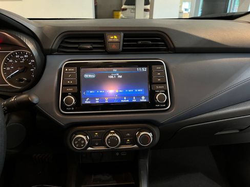 Used 2025 Nissan Versa SV FWD image 17
