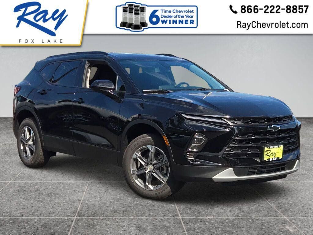 New 2026 Chevrolet Blazer LT w/ Convenience Package FWD image 1